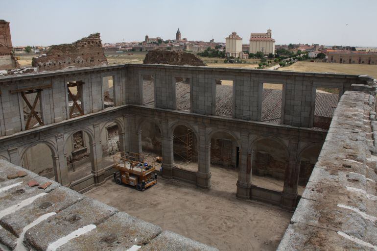 Obras enel Convento Extramuros