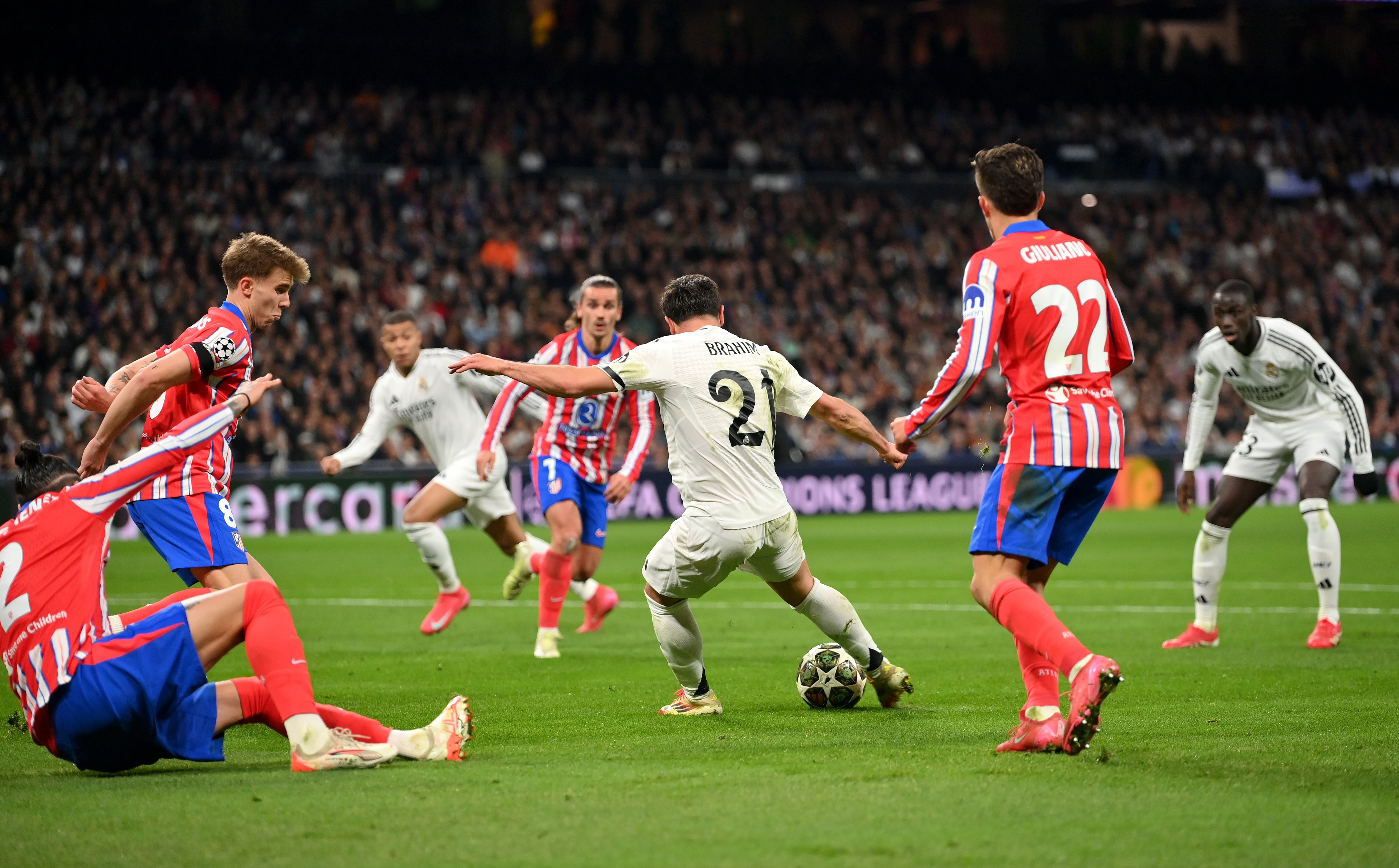 Brahim Díaz transforma el 2-1 con el que el Real Madrid se puso por delante del Atlético de Madrid