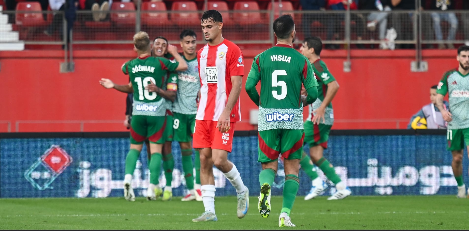 Uzuni marcó en el Mediterráneo para el Granada.