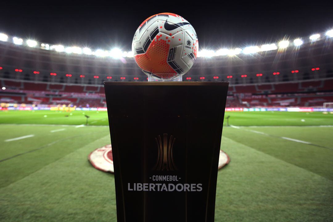 La Conmebol comienza obligando a los clubes a ceder a sus jugadores en medio de esta pandemia.