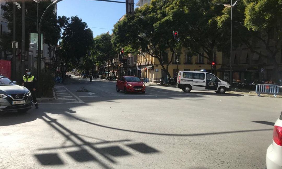 Cortes al tráfico en el barrio del Carmen (Murcia) por caída de ramas
