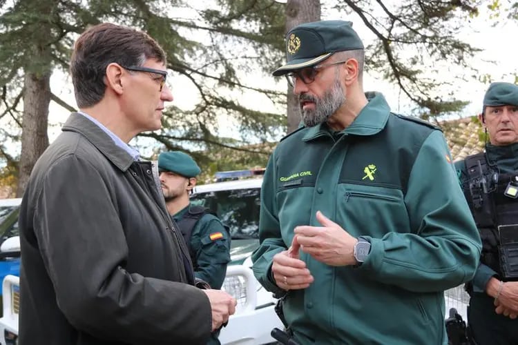 El president ha visitat el centre de comandament del dispostiu especial per la PPA
