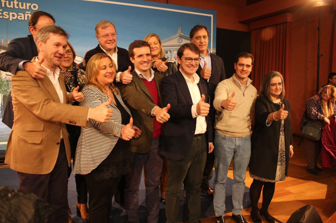 El presidente del Partido Popular, Pablo Casado, presenta a los candidatos del PP de Castilla y León junto a los vicesecretarios de Organización, Javier Maroto, y de Sectorial, Isabel García Tejerina