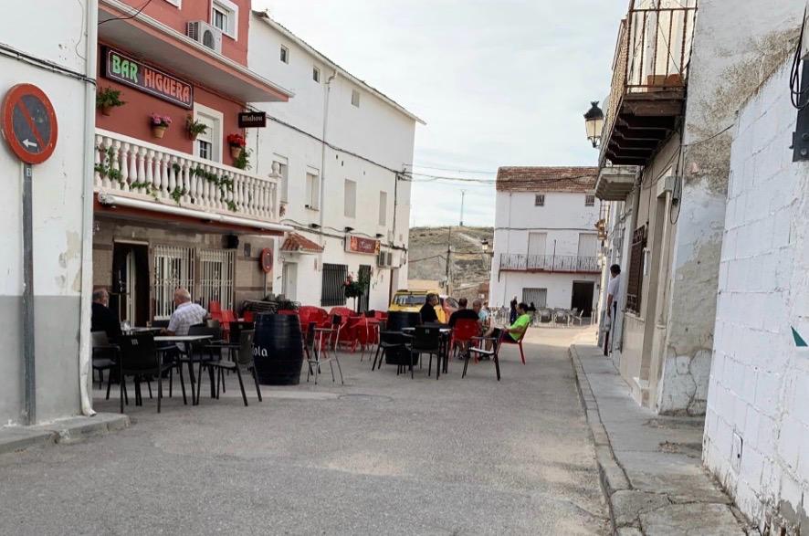 Bar Higuera en Driebes