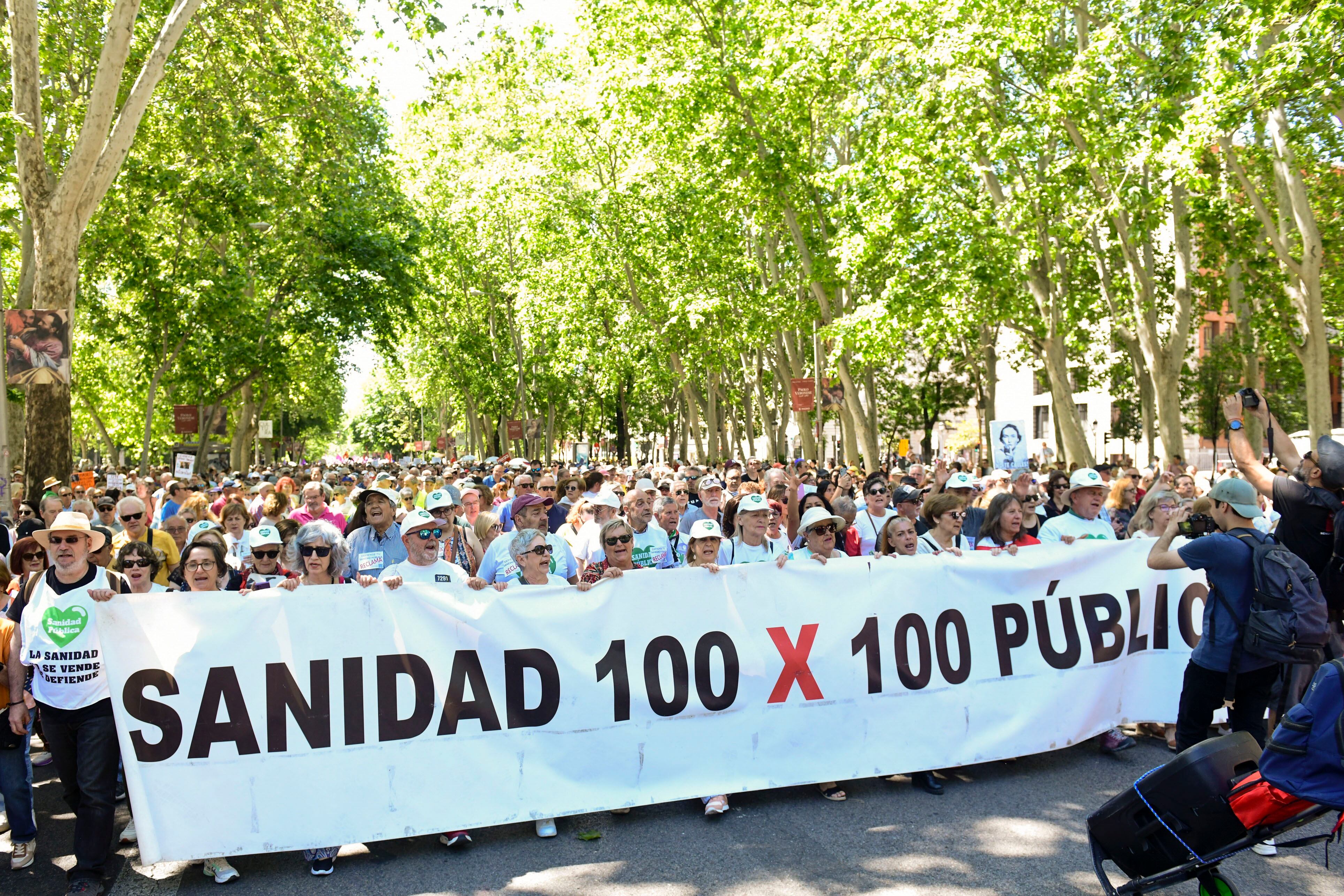 Archivo - Manifestación en defensa de la sanidad pública