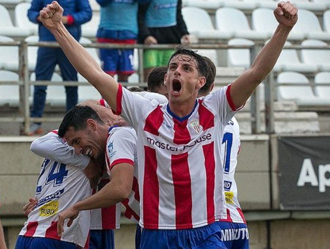 Armando Corbalán con la camiseta del Algeciras