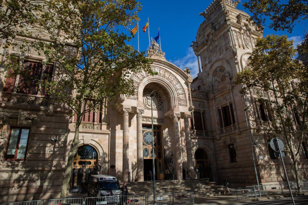 Fachada del Tribunal Superior de Justícia de Catalunya.