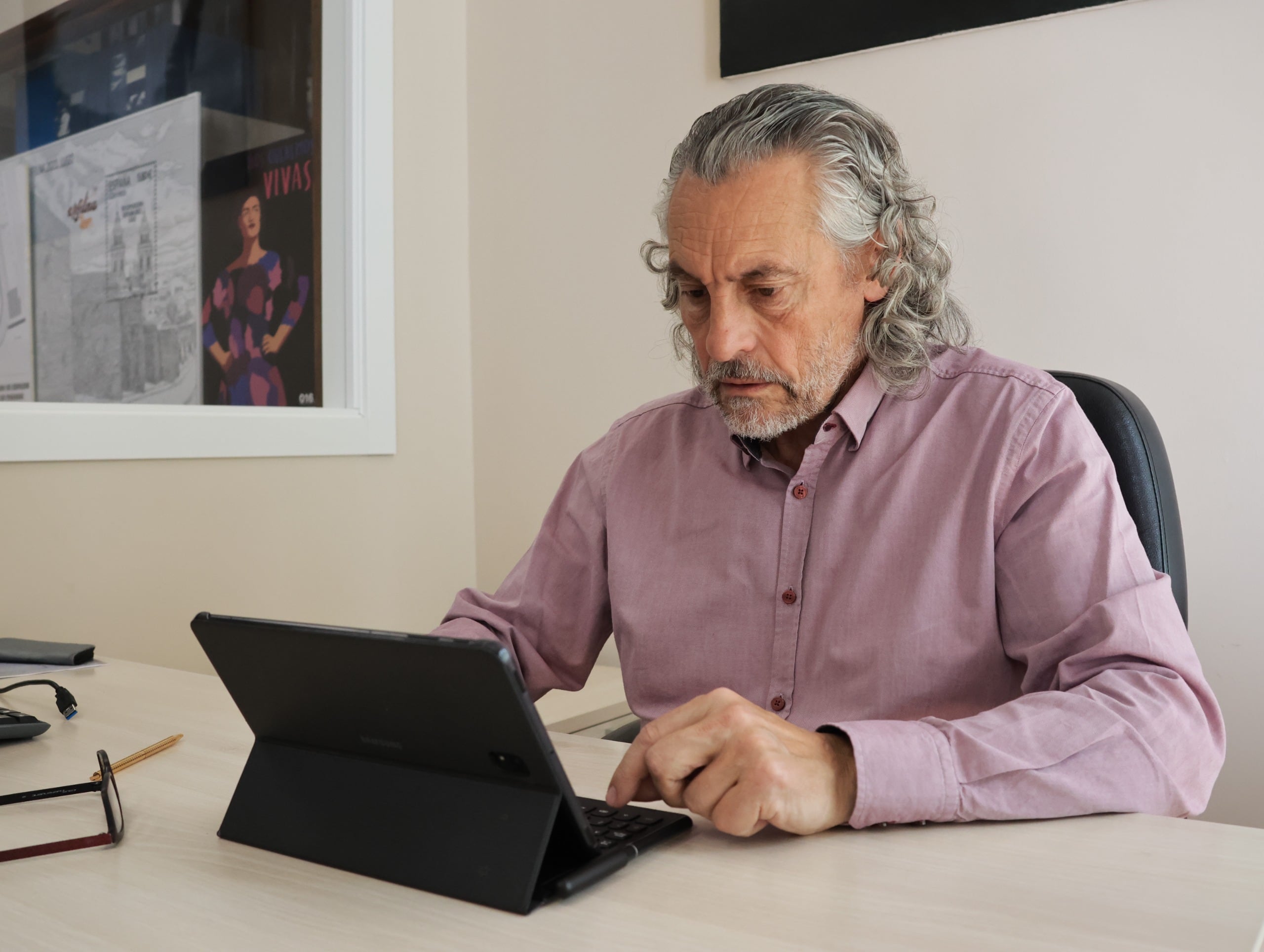 Pablo Permuy trabajando en el concello de Lugo