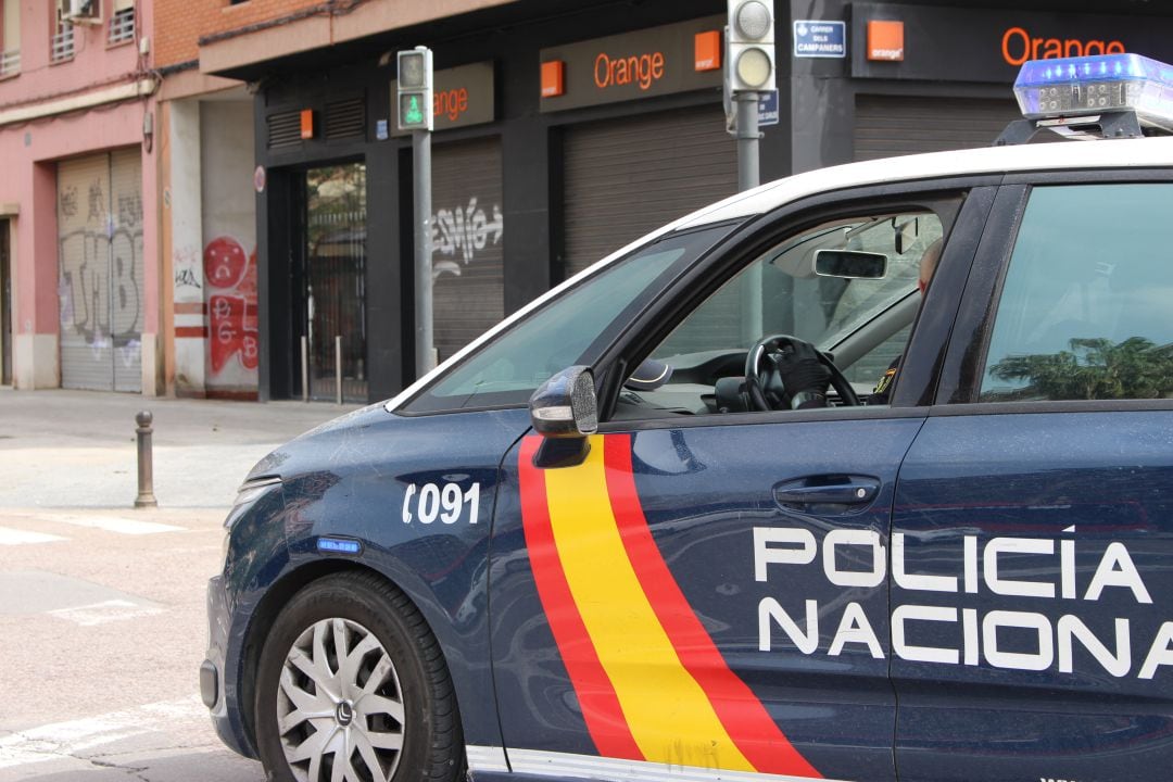 Vehículo de la Policía Nacional de Gandia 