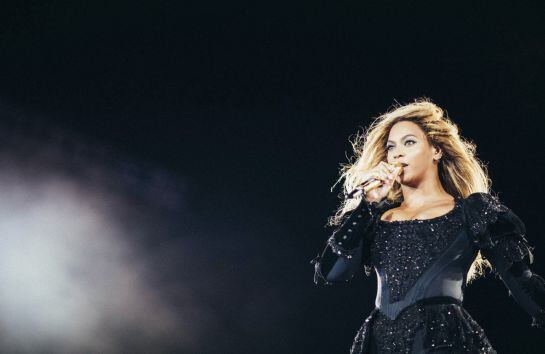 Beyoncé durante su actuación en Barcelona.