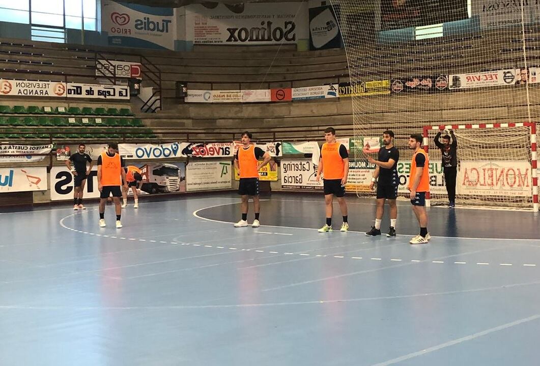 Una sesión de trabajo del Tubos Aranda esta pretemporada