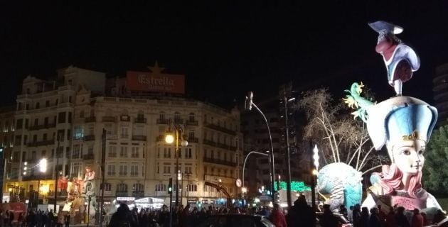 A la izquierda, al falla de la Ferroviaria, y a la derecha, la de Telefónica