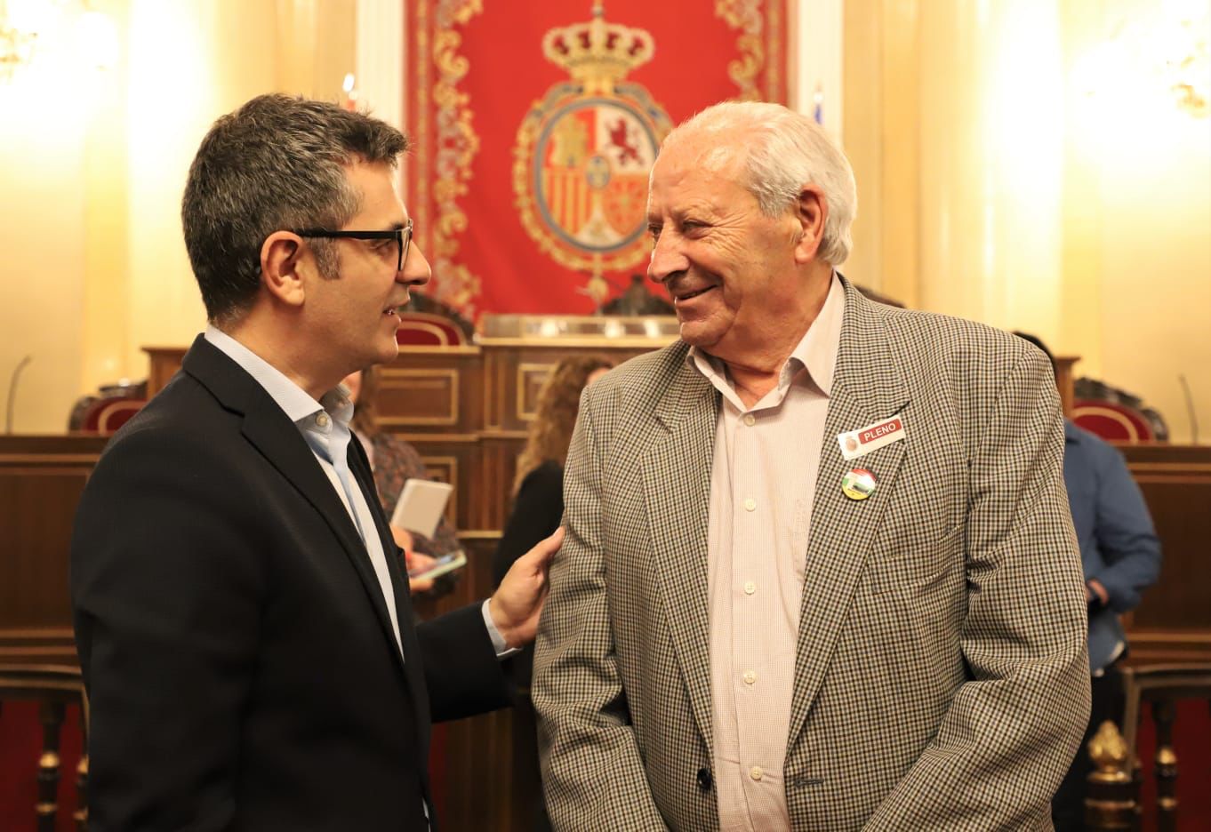 El ministro Félix Bolaños con el presidente de La Barranca, Ricardo Blanco