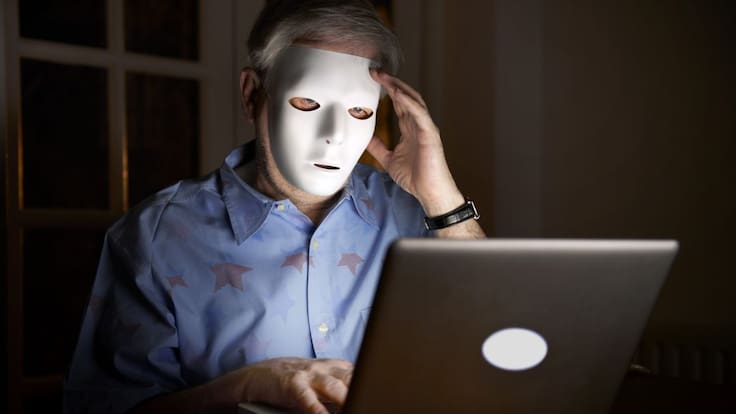 Cuentas falsas en Internet: qué objetivos tienen y cómo reconocerlas
