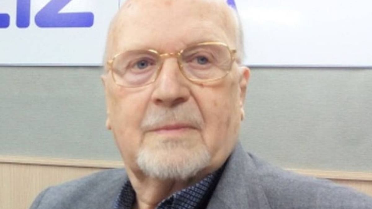 Fallece el poeta eldense Antonio Porpetta