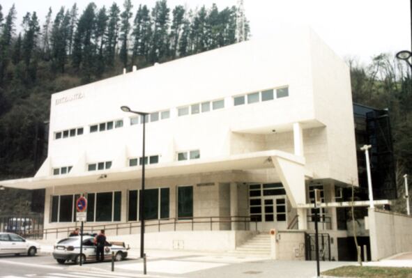 Dependencias policiales de la Ertzaintza en Bergara.