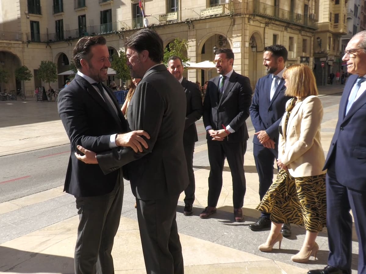 Elche y Alicante unen fuerzas para impulsar reivindicaciones comunes