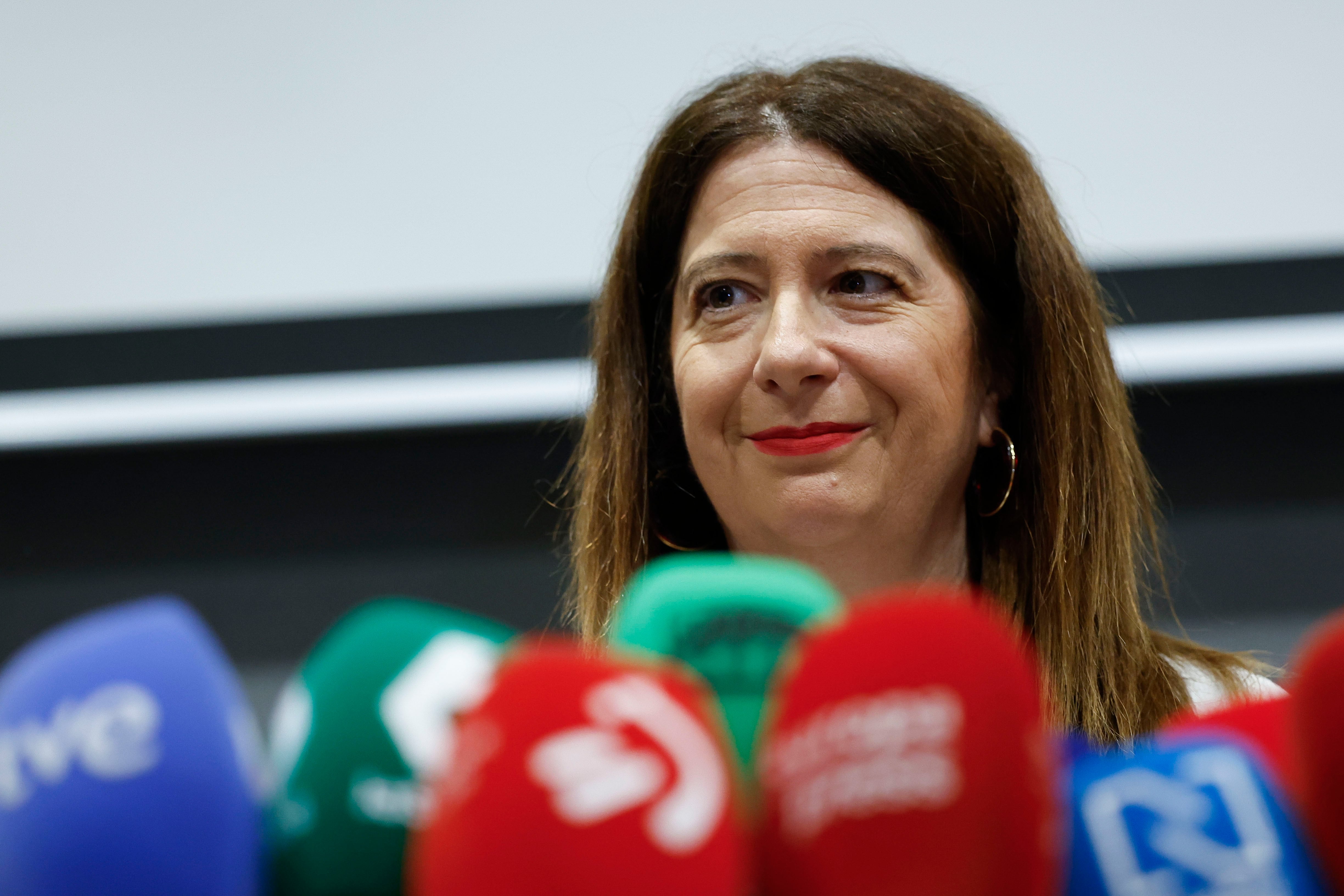 La exmilitante socialista Leire Díez comparece este miércoles ante los medios después de solicitar su baja en el PSOE