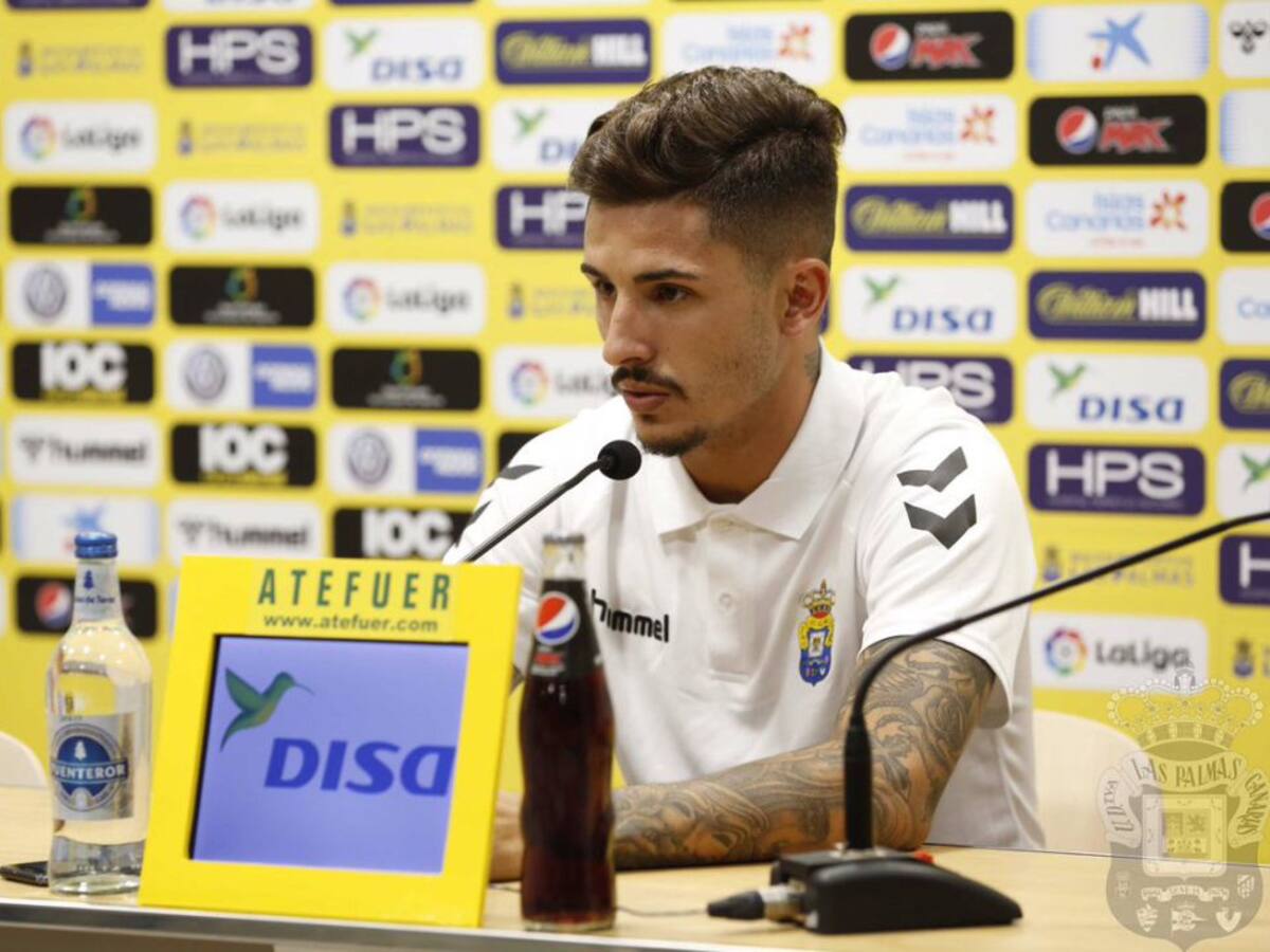 Cedrés quiere que Las Palmas dispute el balón al Tenerife en el derbi