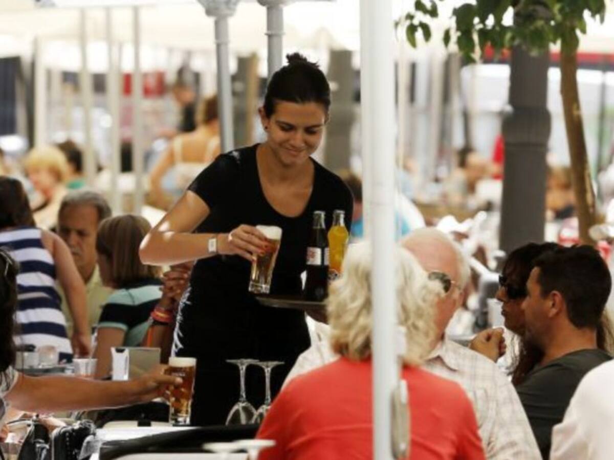 Los sindicatos no descartan la huelga por la falta de convenio en hostelería