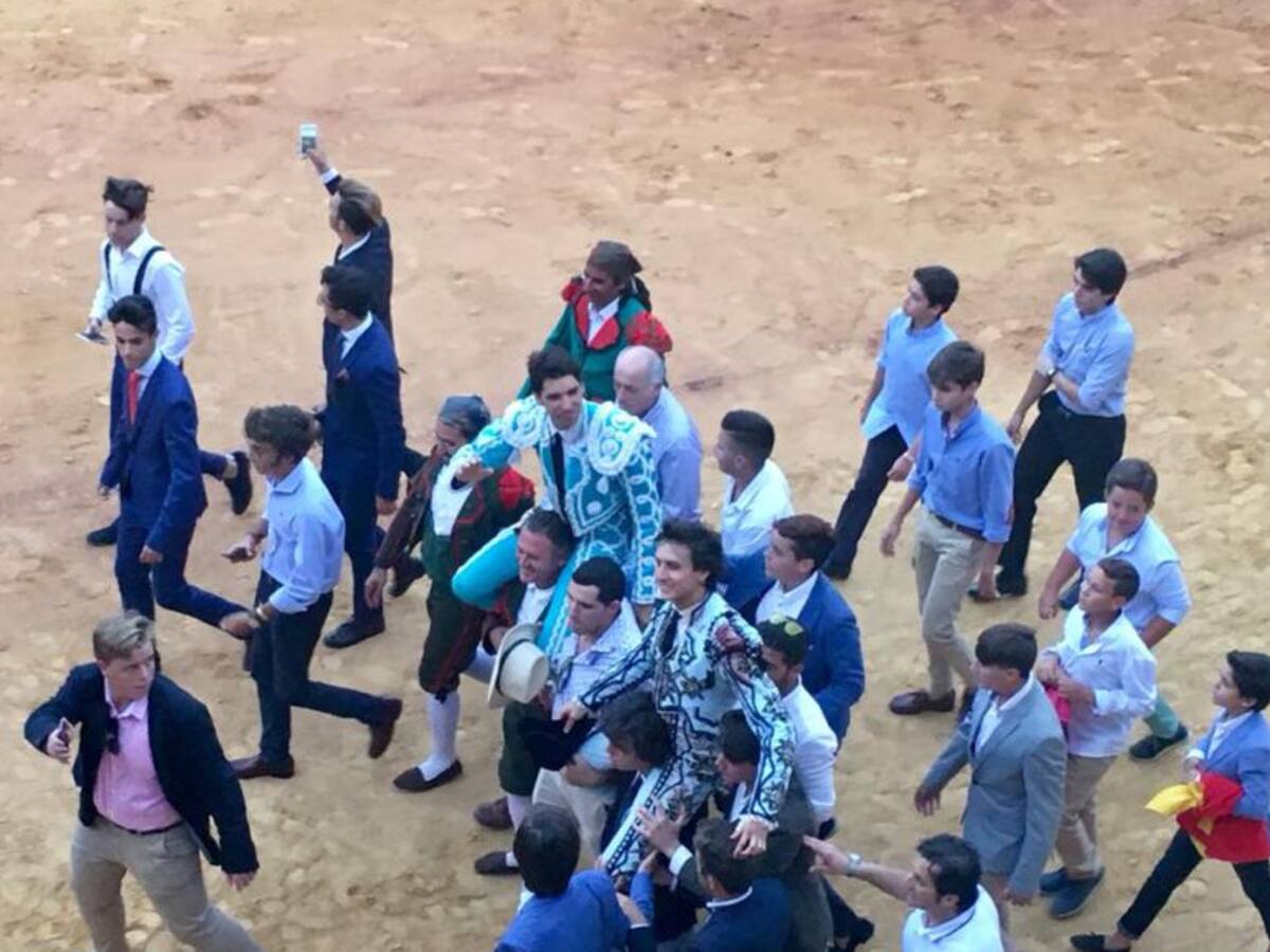 Los festejos taurinos ponen el broche de oro a la feria de Pedro Romero