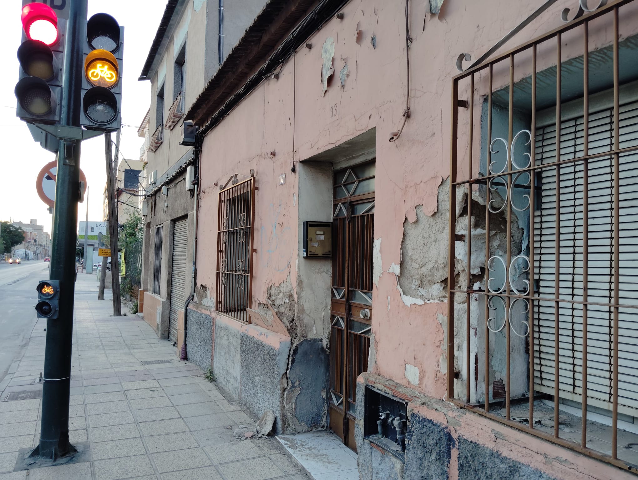 Casa en Avenida Ciudad de Almería