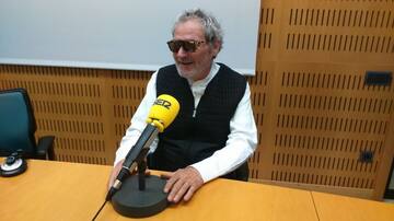 Miquel Navarro, sobre el repintado de la escultura de la Pantera Rosa: “El actual equipo de gobierno me ha consultado, no como los anteriores”