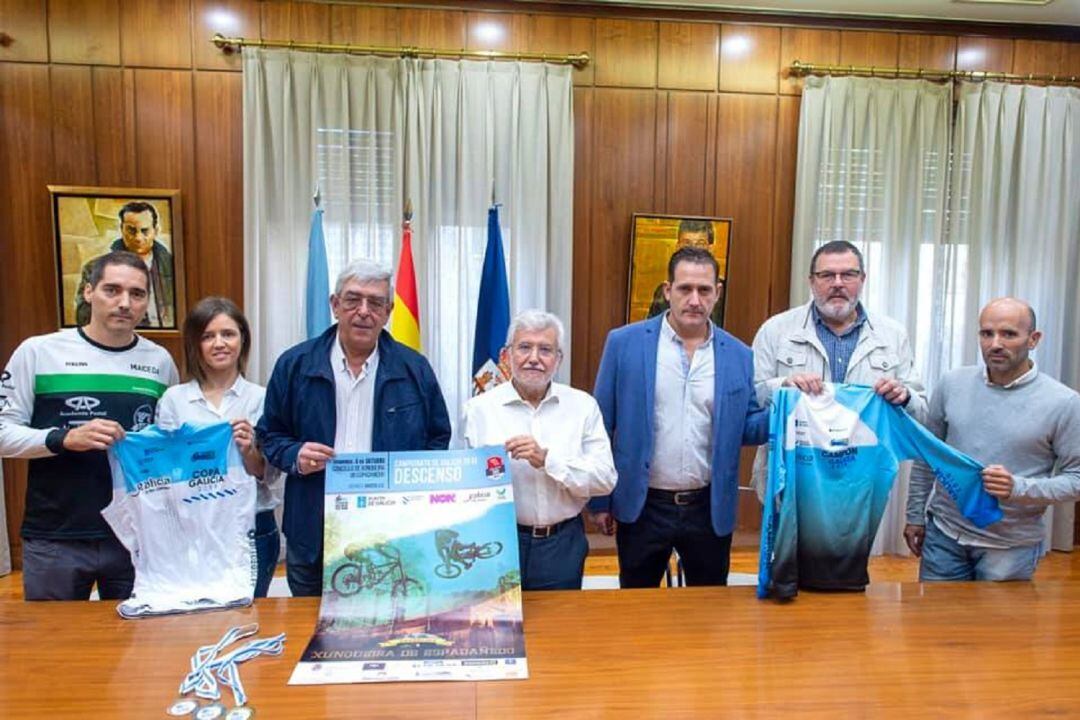 O Concello de Xunqueira de Espadanedo será este fin de semana, o punto de atención dos afeccionados ao ciclismo de montaña coa celebración do Campionato de Galicia de Descenso BTT