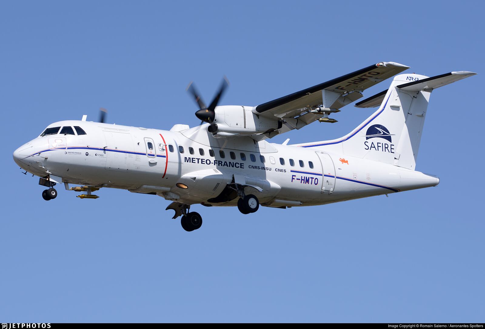 &#039;ATR-42&#039; de Meteo France en una de sus misiones. Fuente: JET Photos.