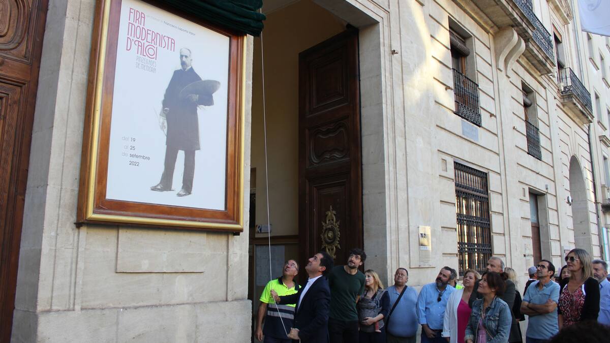 La figura del pintor Francisco Laporta, eje central del cartel de la Feria Modernista de Fran Parreño