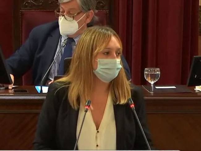 Tania Marí en una intervención en el Parlament en esta legislatura