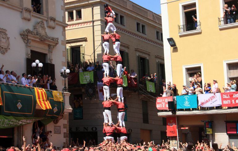 El 4 de 9 net de la colla Vella de Valls