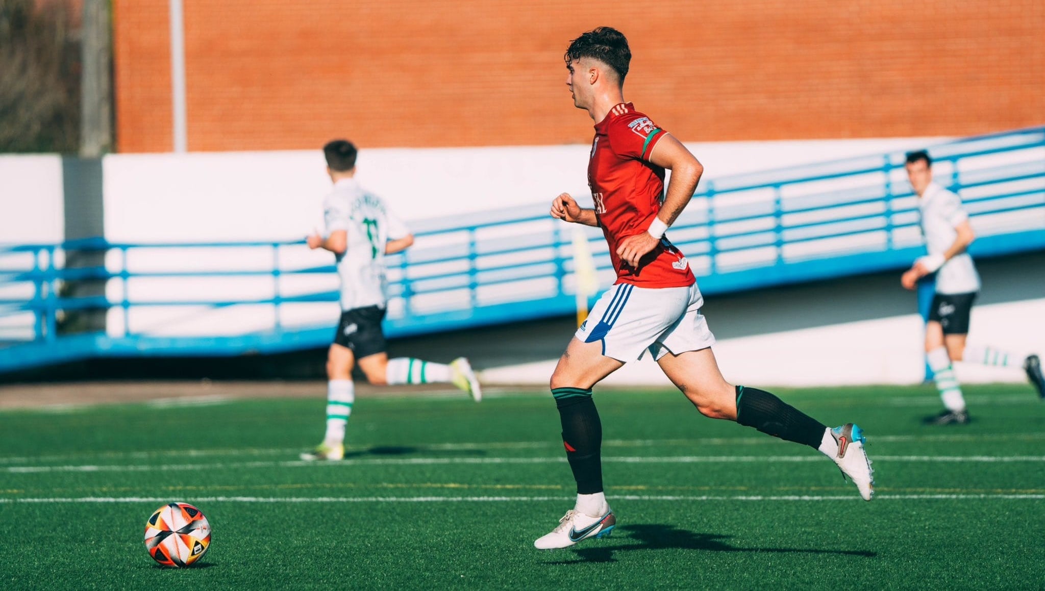 Marcos Fernández, jugando contra su futuro equipo.