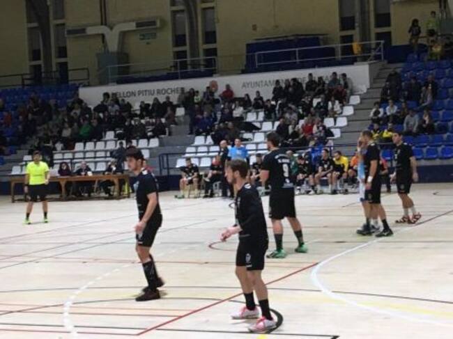 Los de Elda en defensa