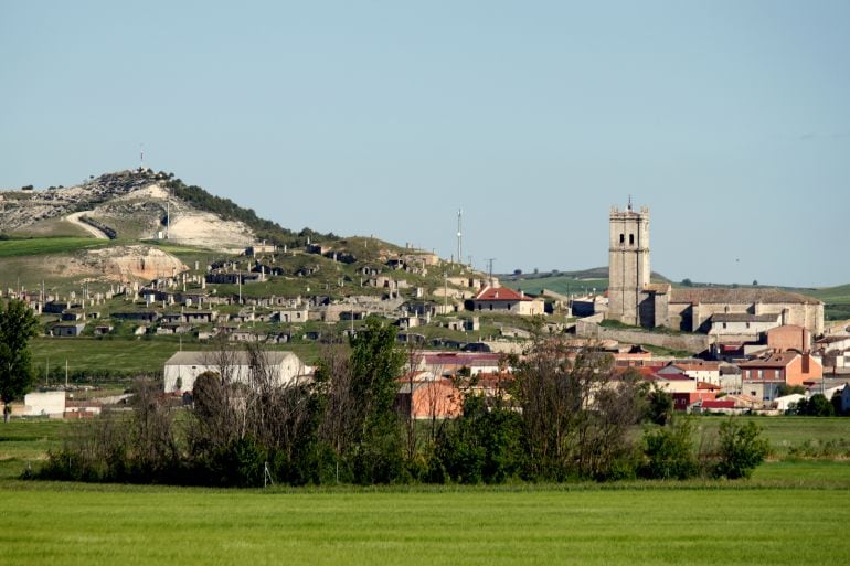 Conjunto de bodegas del Castillo e Iglesia Parroquial de San Millán en Baltanás