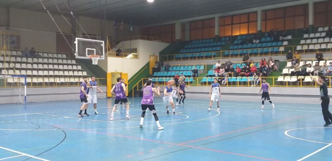 Imagen del último partido ante el Gibraleón del Baloncesto XCD