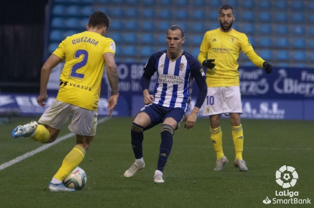 Son de la Ponferradina ante el Cádiz