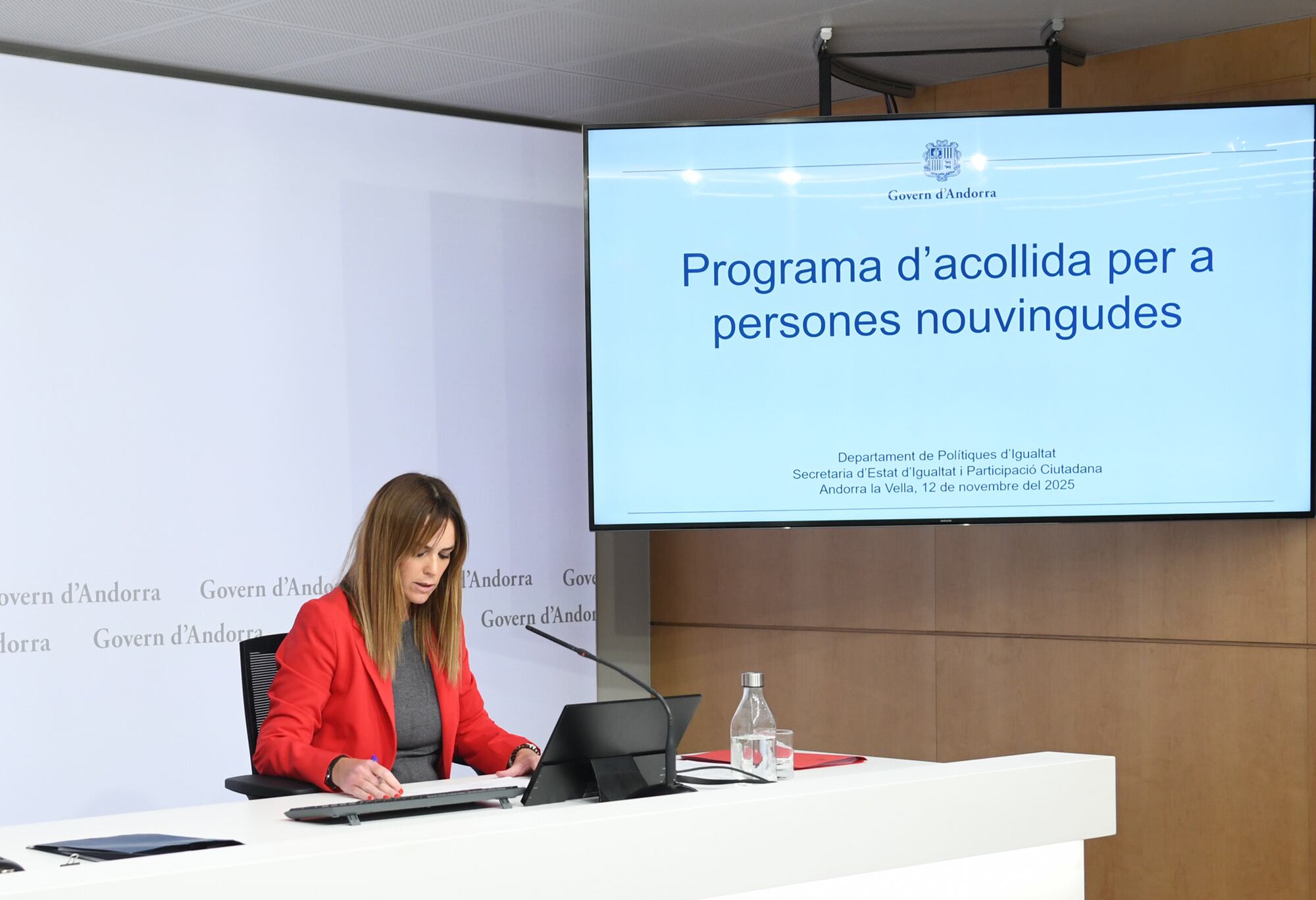 La secretària d'Estat d'Igualtat, Mariona Cadena, ha presentat també el nou programa d'acollida destinats als nous residents