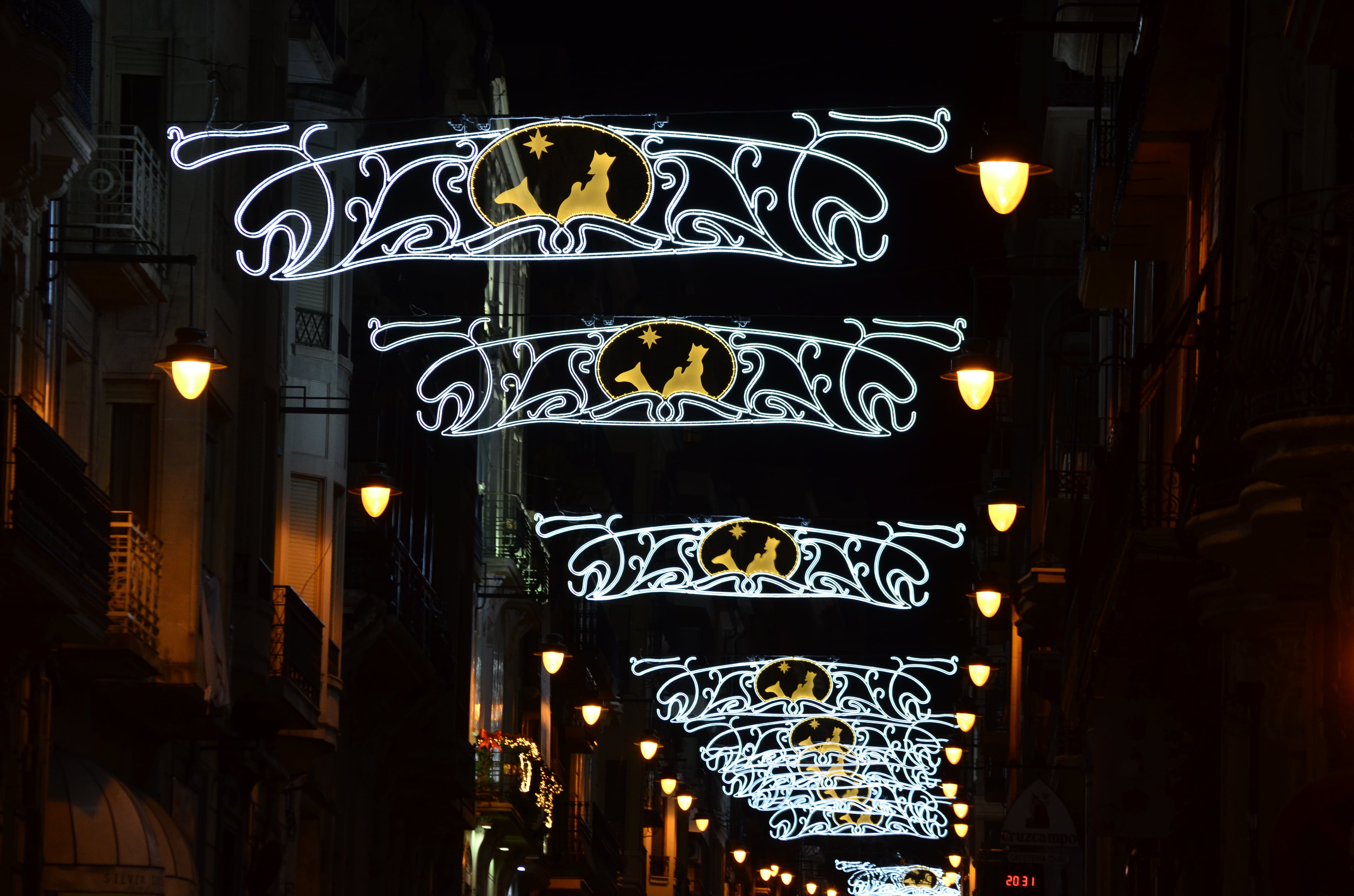 Imagen de archivo de la iluminación navideña en Alcoy