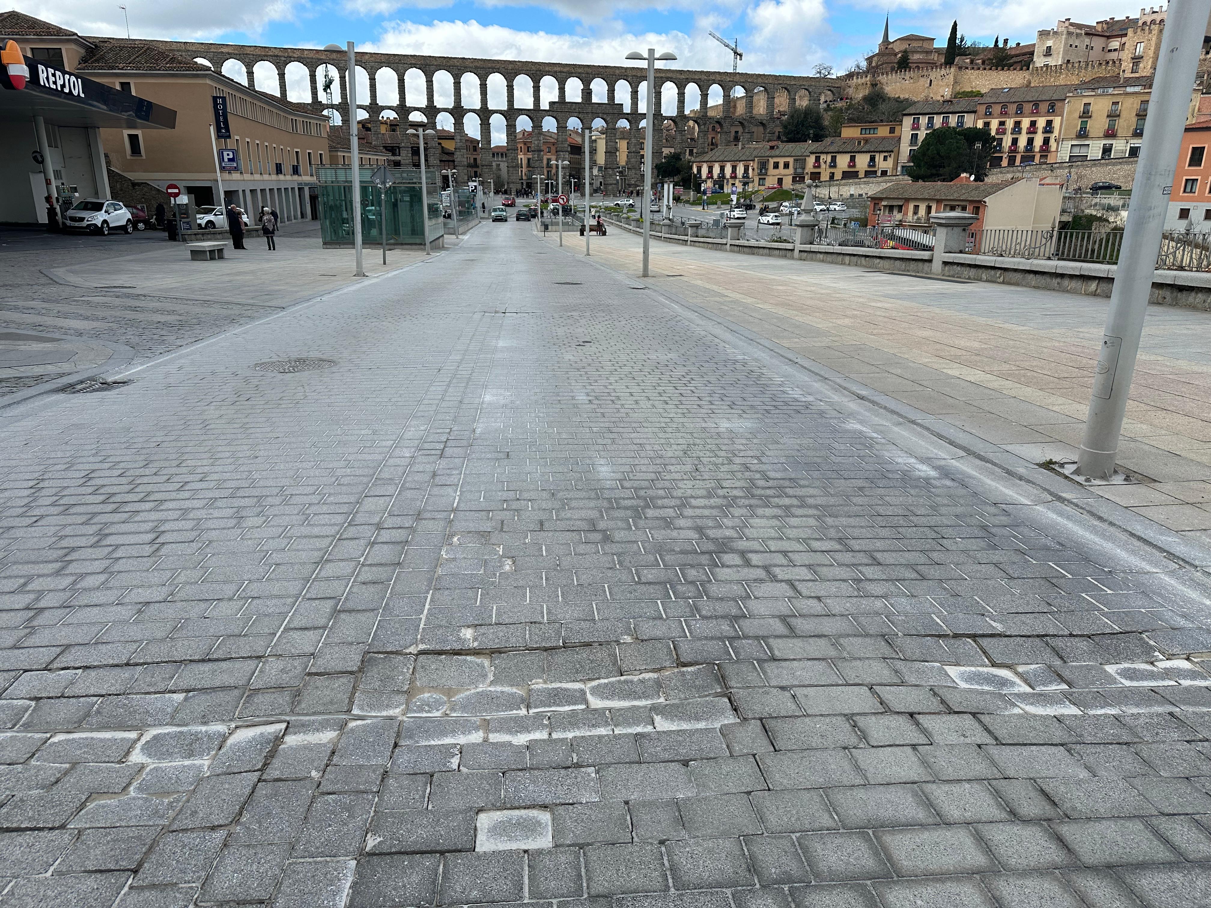 Hundimientos en la avenida Padre Claret