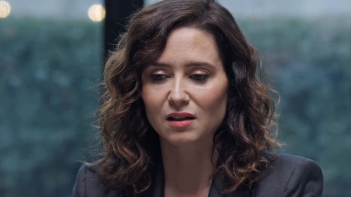 Ayuso se sincera sobre el bebé que perdió: "No tenía nombre, pero le llamaba Manolito" | Cine y TV | Cadena SER