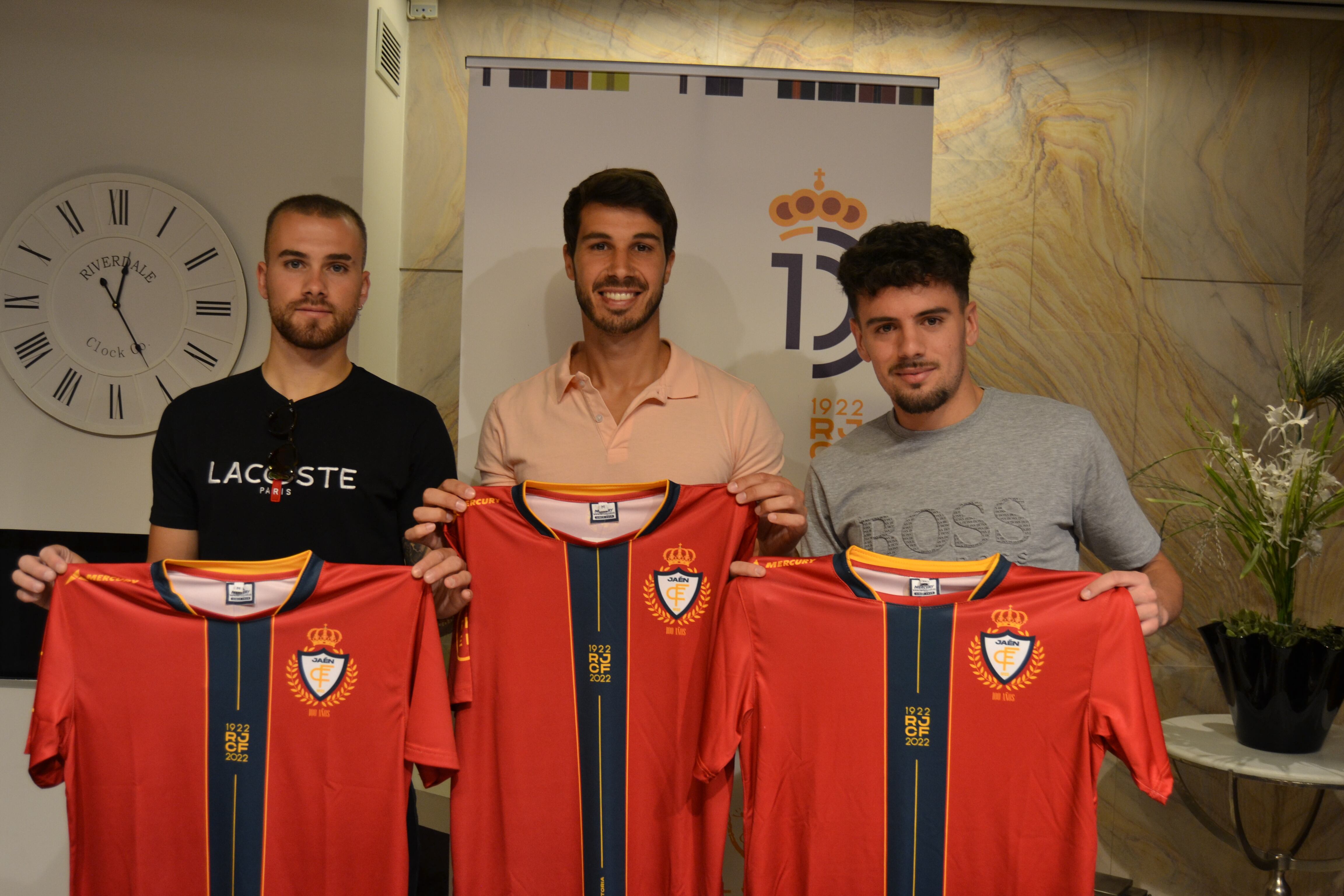 Pablo Siles, Lolo Armario y Edu Lópz, nuevos jugadores del Real Jaén para la temporada 2022/2023