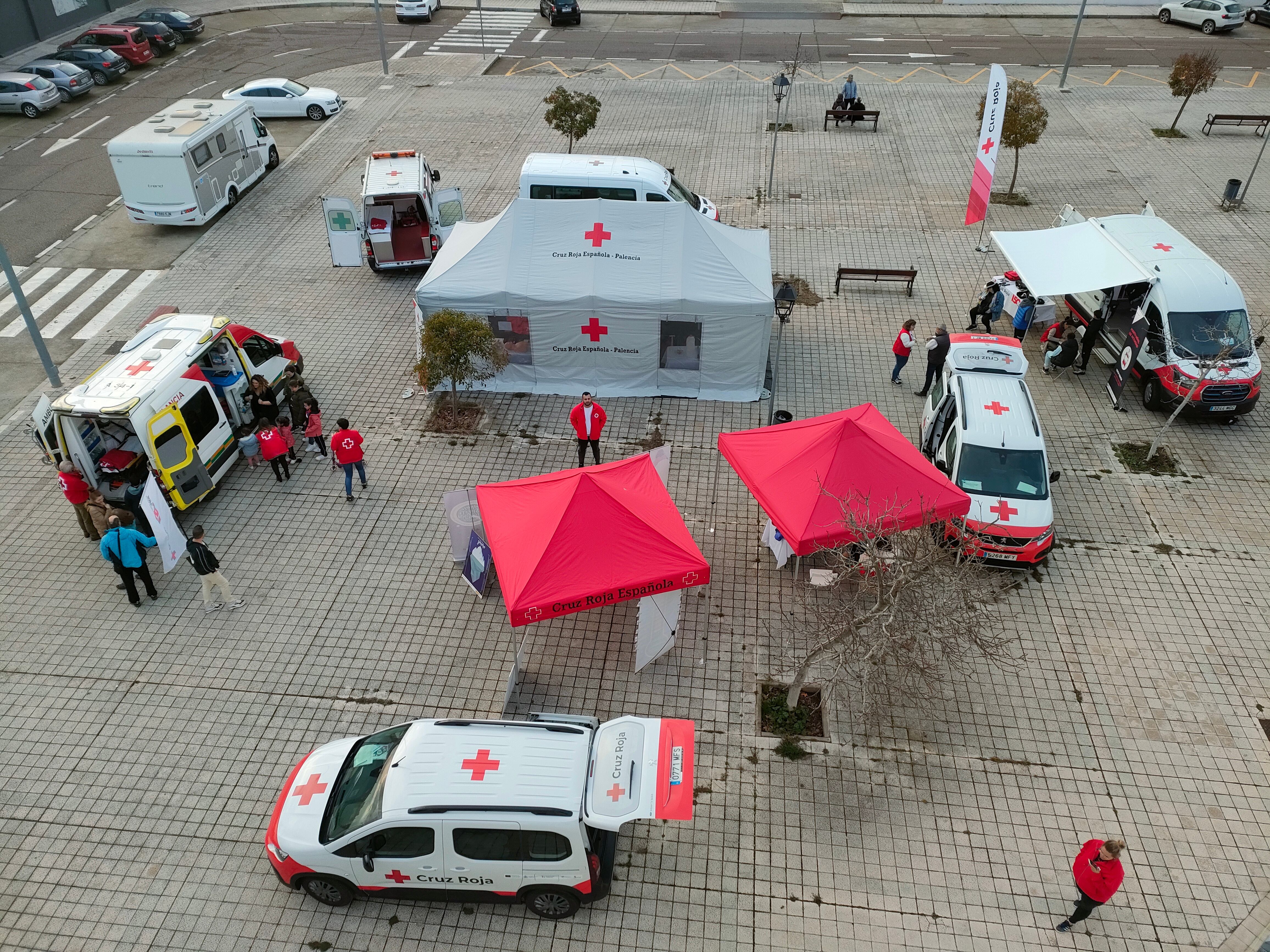 Cruz Roja en Palencia ha mostrado su trabajo a la sociedad palentina en una jornada de puertas abiertas