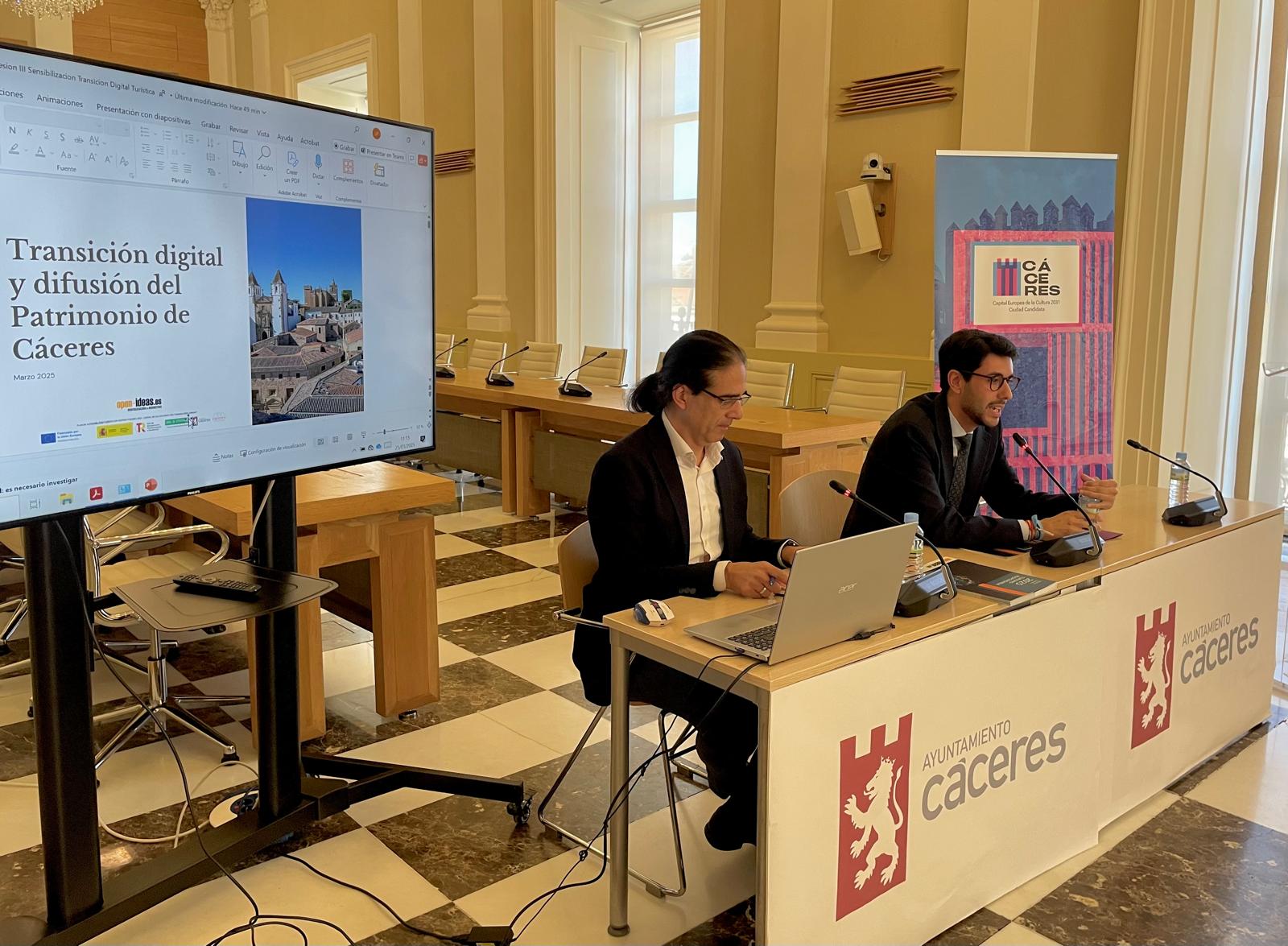 Presentación del informe 'Escucha activa' en Cáceres