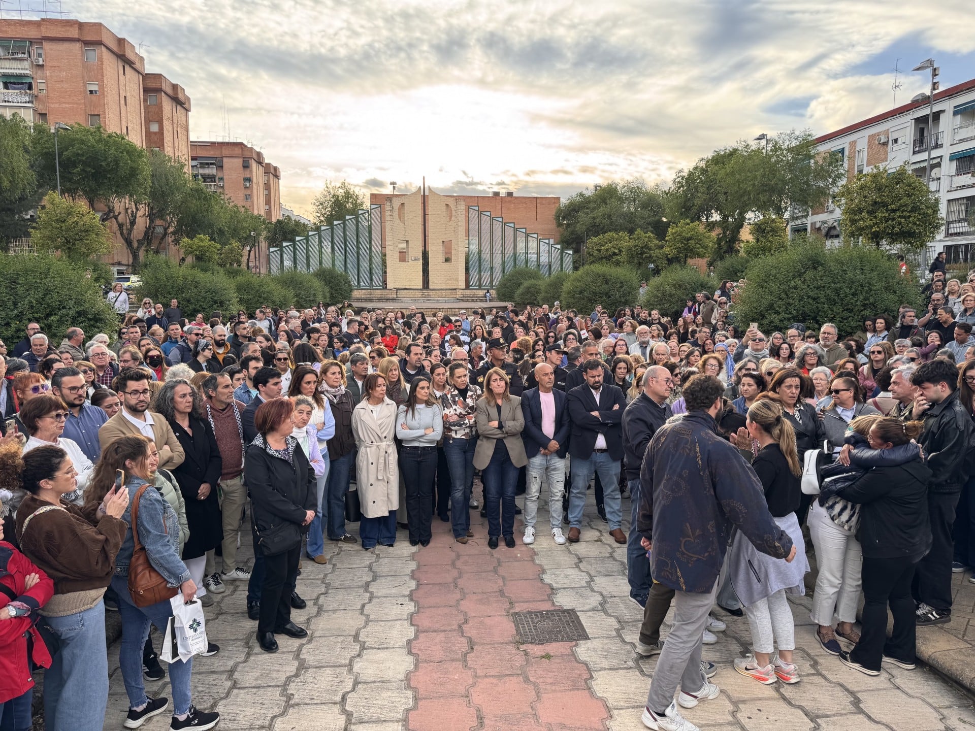 Concentración en Córdoba en repulsa al asesinato machista, convocada por la plataforma cordobesa contra la violencia hacia las mujeres