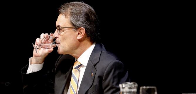 Artur Mas, tras conocer la suspensión cautelar de la consulta