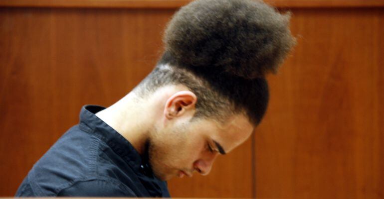 L&#039;acusat, mentre sentia el veredicte.