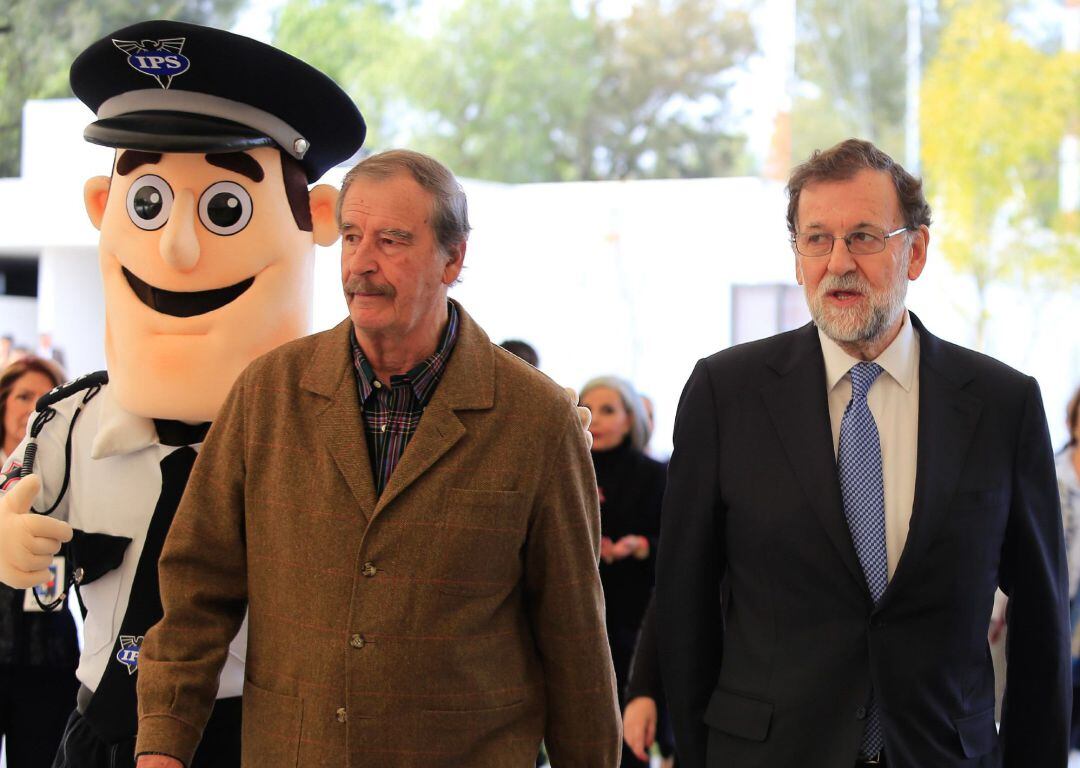 El expresidente del Gobierno Mariano Rajoy asiste junto al expresidente de México Vicente Fox a una conferencia en San Cristobal (México)