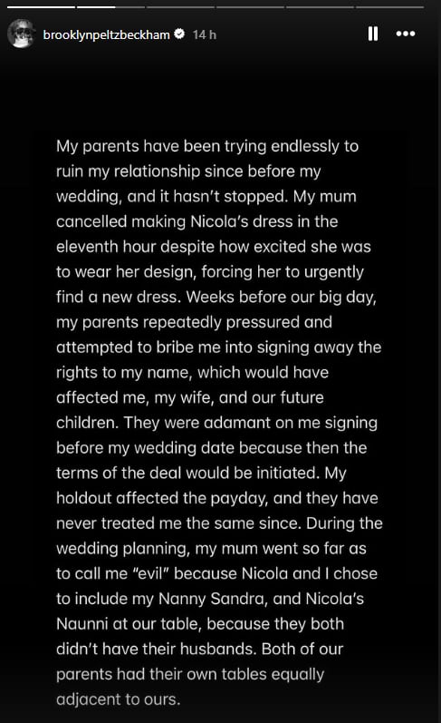 Brooklyn Beckham acusa a sus padres de tratar de chantajearle para que renunciara a los derechos de su nombre.