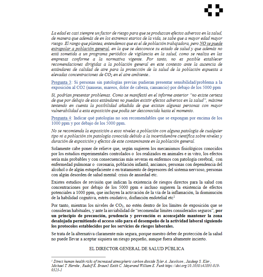 El Servicio Canario de la Salud ha emitido un informe advirtiendo sobre los peligros de acceder a los núcleos poblacionales de Puerto Naos y de La Bombilla, en La Palma, como consecuencia de los gases del volcán.